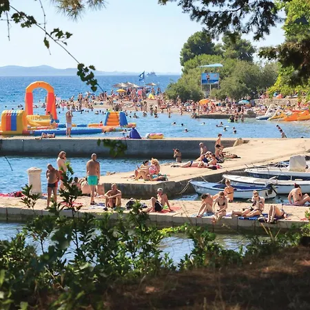 2 Bedroom Lovely Apartment In Zadar Apartment *